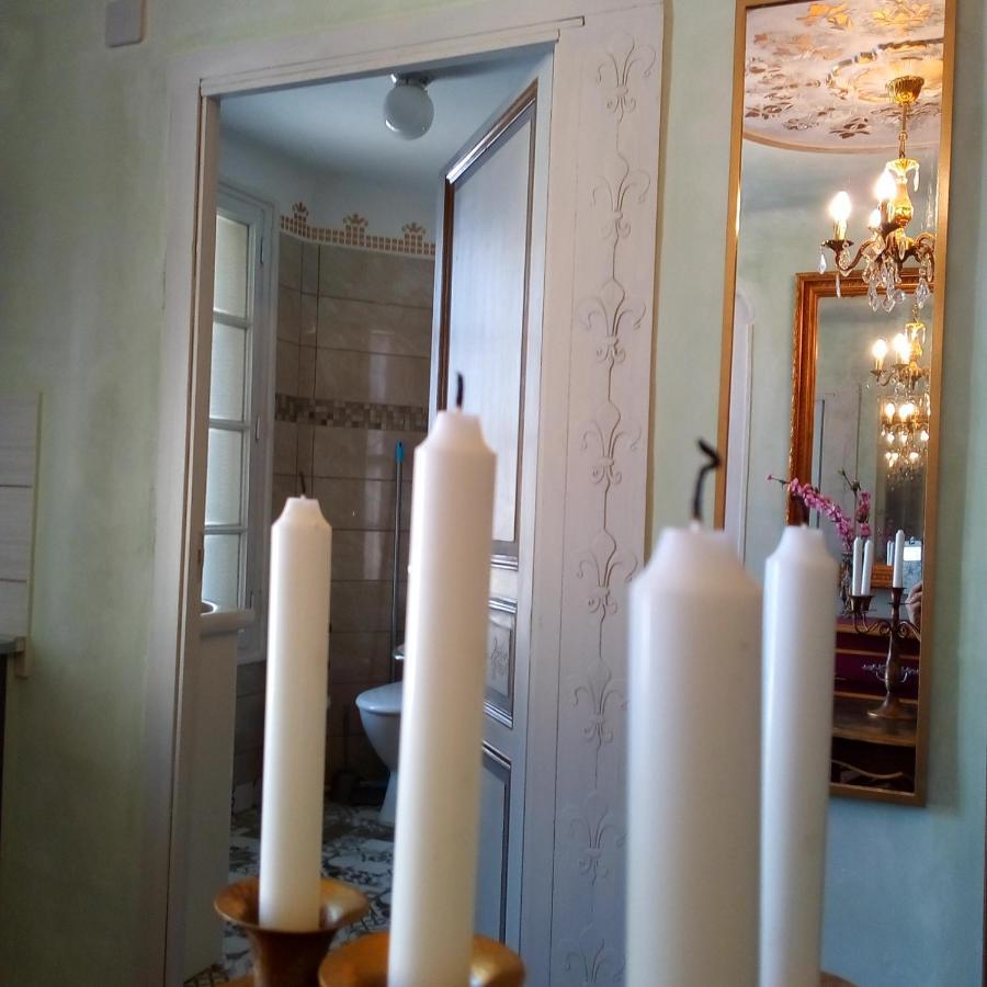Appartement De Ville Medievale Vinca 외부 사진
