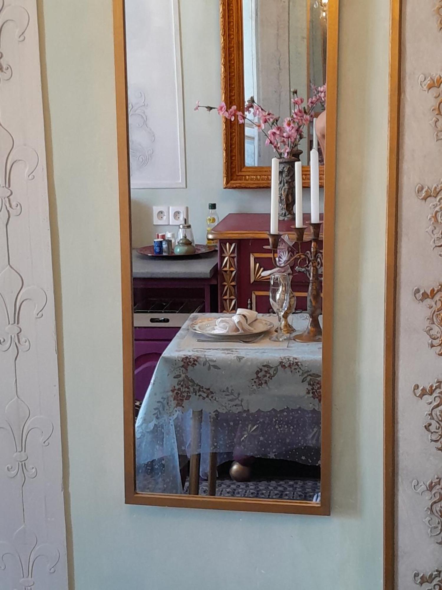 Appartement De Ville Medievale Vinca 외부 사진